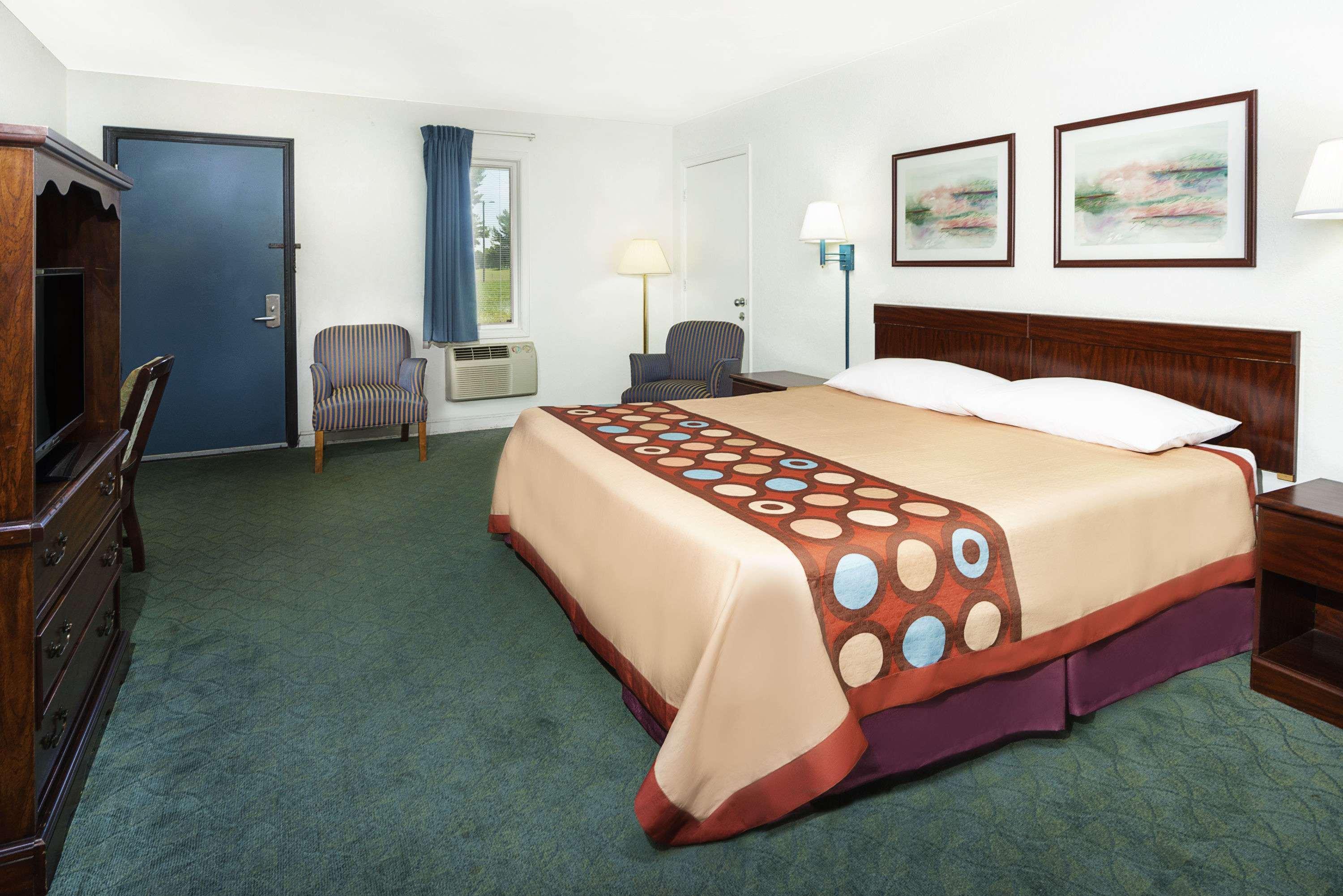 Super 8 By Wyndham Taylorville Il Экстерьер фото